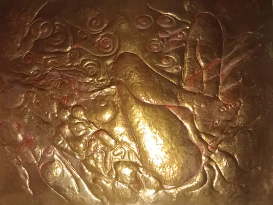 Scultura basso rilievo in rame a sbalzo - Immagine 10